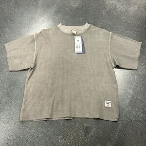 Reebok waffle tshirt size XS
